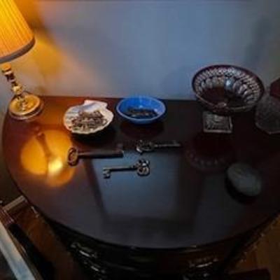table and antique keys