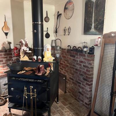 Sale Photo Thumbnail #158