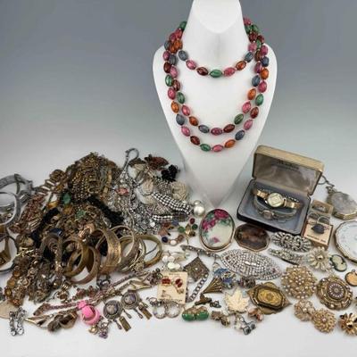 Sale Photo Thumbnail #141