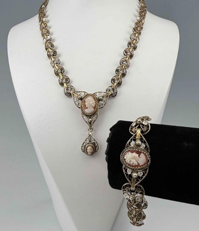 Sale Photo Thumbnail #153