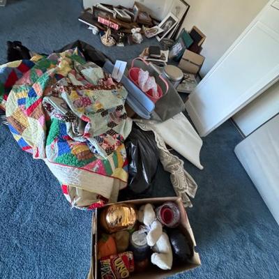 Sale Photo Thumbnail #12