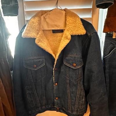 Sale Photo Thumbnail #662