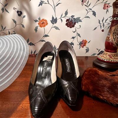 Sale Photo Thumbnail #686