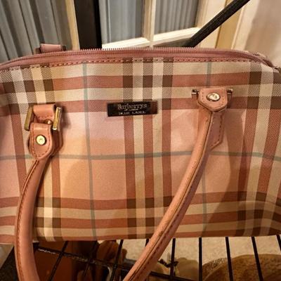 Sale Photo Thumbnail #696