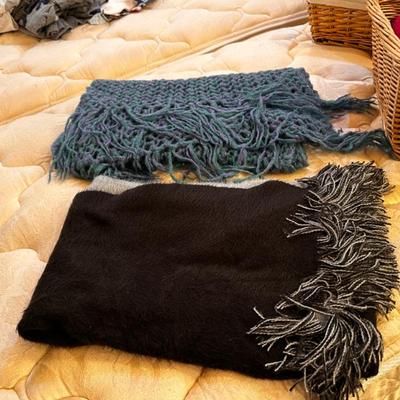 Sale Photo Thumbnail #735