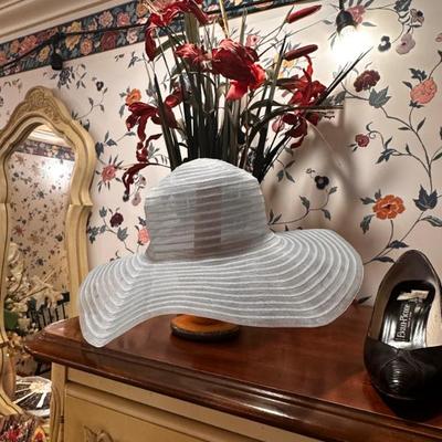 Sale Photo Thumbnail #689