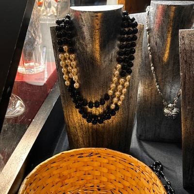 Sale Photo Thumbnail #71