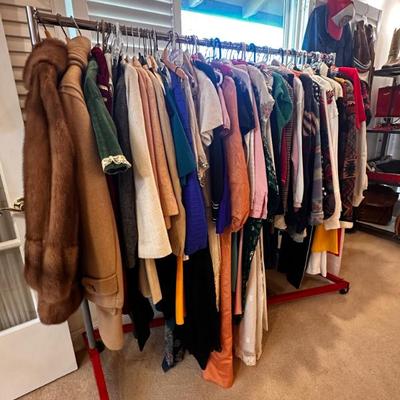 Sale Photo Thumbnail #660