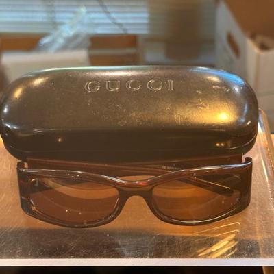 Sale Photo Thumbnail #74: Gucci