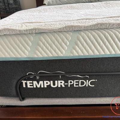 Sale Photo Thumbnail #54