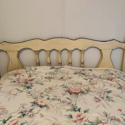 Sale Photo Thumbnail #263