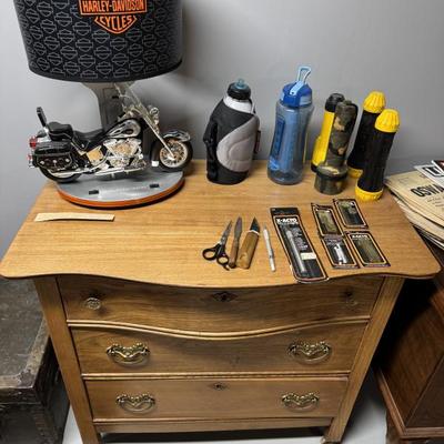 Sale Photo Thumbnail #265: Harley Davidson Lamp