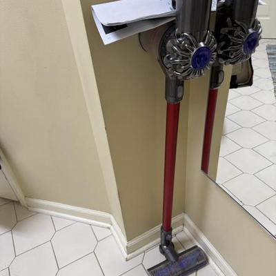 Sale Photo Thumbnail #167: Dyson Cordless Vacuum 
