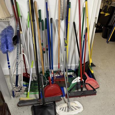 Sale Photo Thumbnail #310