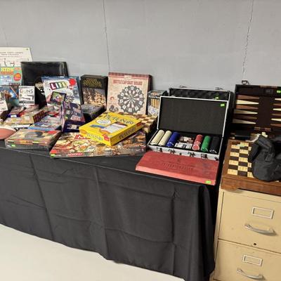 Sale Photo Thumbnail #247: Games