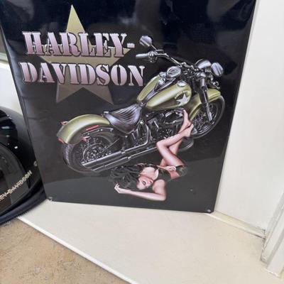 Sale Photo Thumbnail #112: Harley Davidson signs