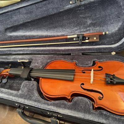 Sale Photo Thumbnail #51: Violin 