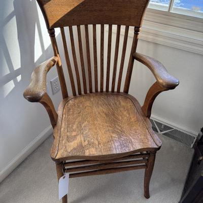 Sale Photo Thumbnail #217: Antique Quarter Sawn Oak Armchair 