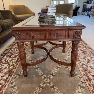 Sale Photo Thumbnail #39: Coffee table and floral rug
