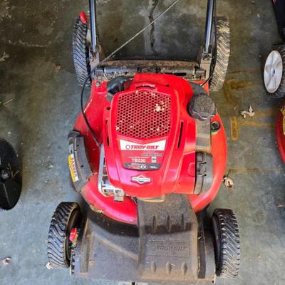 Sale Photo Thumbnail #185