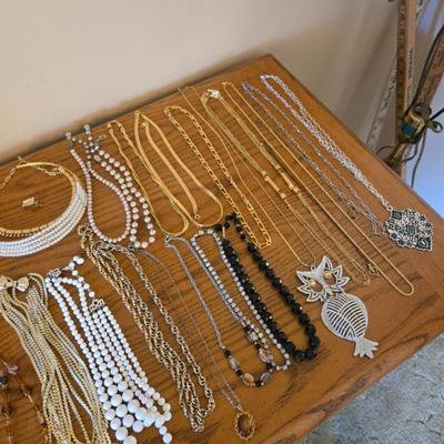 Sale Photo Thumbnail #19