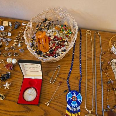 Sale Photo Thumbnail #18