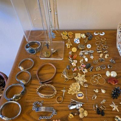 Sale Photo Thumbnail #17