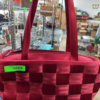 Sale Photo Thumbnail #336