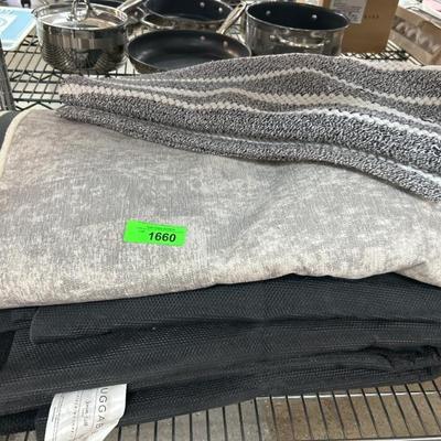 Sale Photo Thumbnail #318