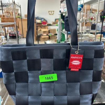 Sale Photo Thumbnail #328