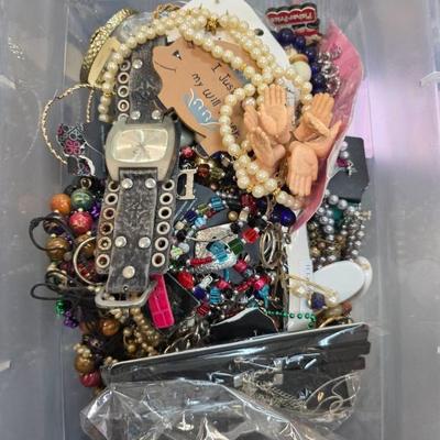 Sale Photo Thumbnail #86