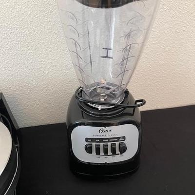 Sale Photo Thumbnail #72: Blender