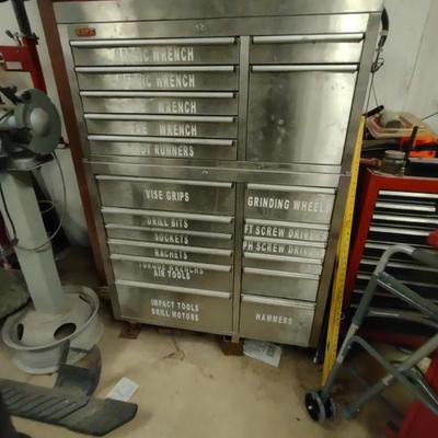 Sale Photo Thumbnail #104