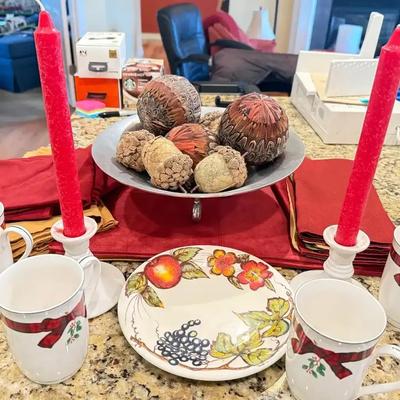 Decor center bowl candle holders, linens & tea cups