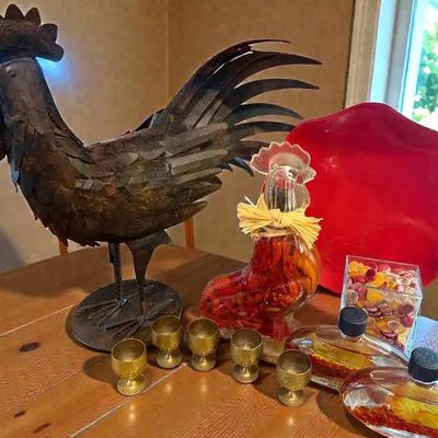 Metal rooster other home decor