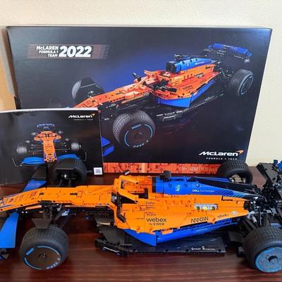 Lego 2022 mclaren formula one team car manual & box