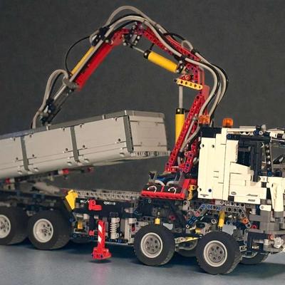Lego technic 42043 mercedes benz arocs 3245 manual & box