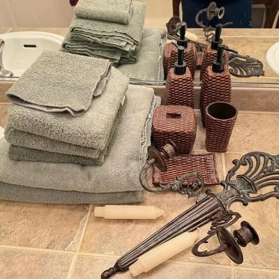 Accessories for the bathroom