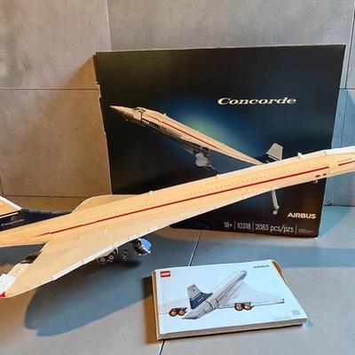 Lego icons 10318 concorde set manual & box