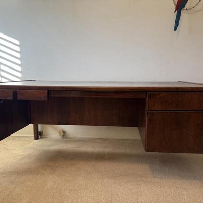 Sale Photo Thumbnail #104