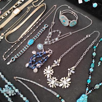 Sale Photo Thumbnail #34