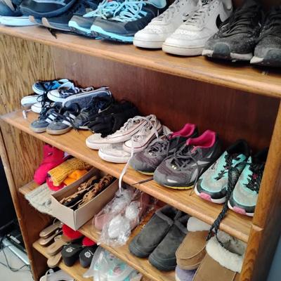 Sale Photo Thumbnail #101