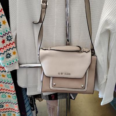 Sale Photo Thumbnail #109