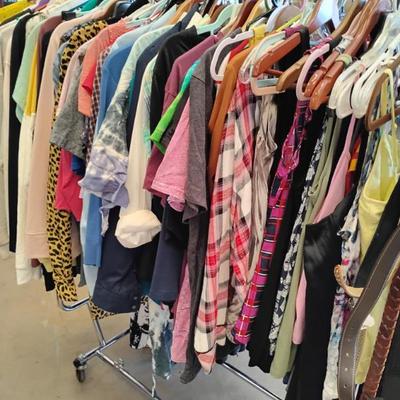 Sale Photo Thumbnail #96