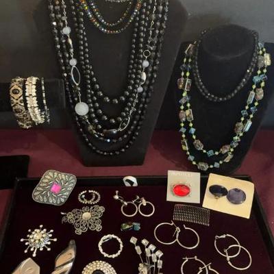 Sale Photo Thumbnail #6