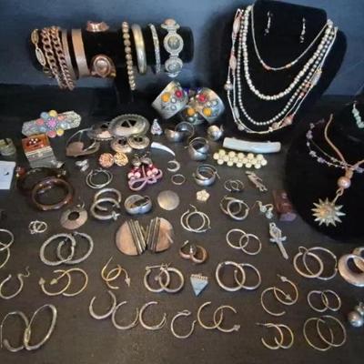 Sale Photo Thumbnail #7