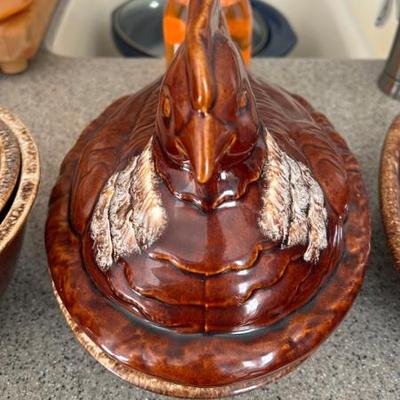 Sale Photo Thumbnail #53: Vintage Hull