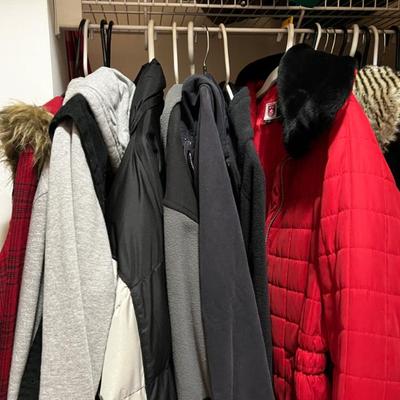 Sale Photo Thumbnail #20: Winter Jackets North Face