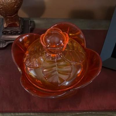 Viking Amberina Leaf lidded compoto