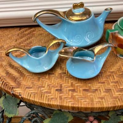 Vintage 










Pearl China Co. 22 KT Aqua Tea SetJapanese luster ware Tea /ss